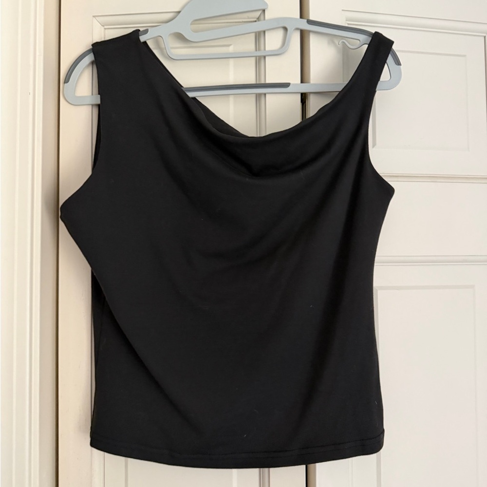 Asymmetric tank top
